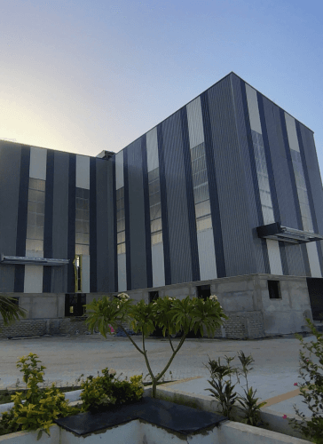 Seamless Roofing Solutions
